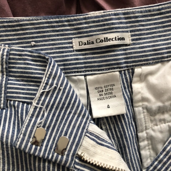 DALIA COLLECTION Shorts | 4 - Picture 3 of 4
